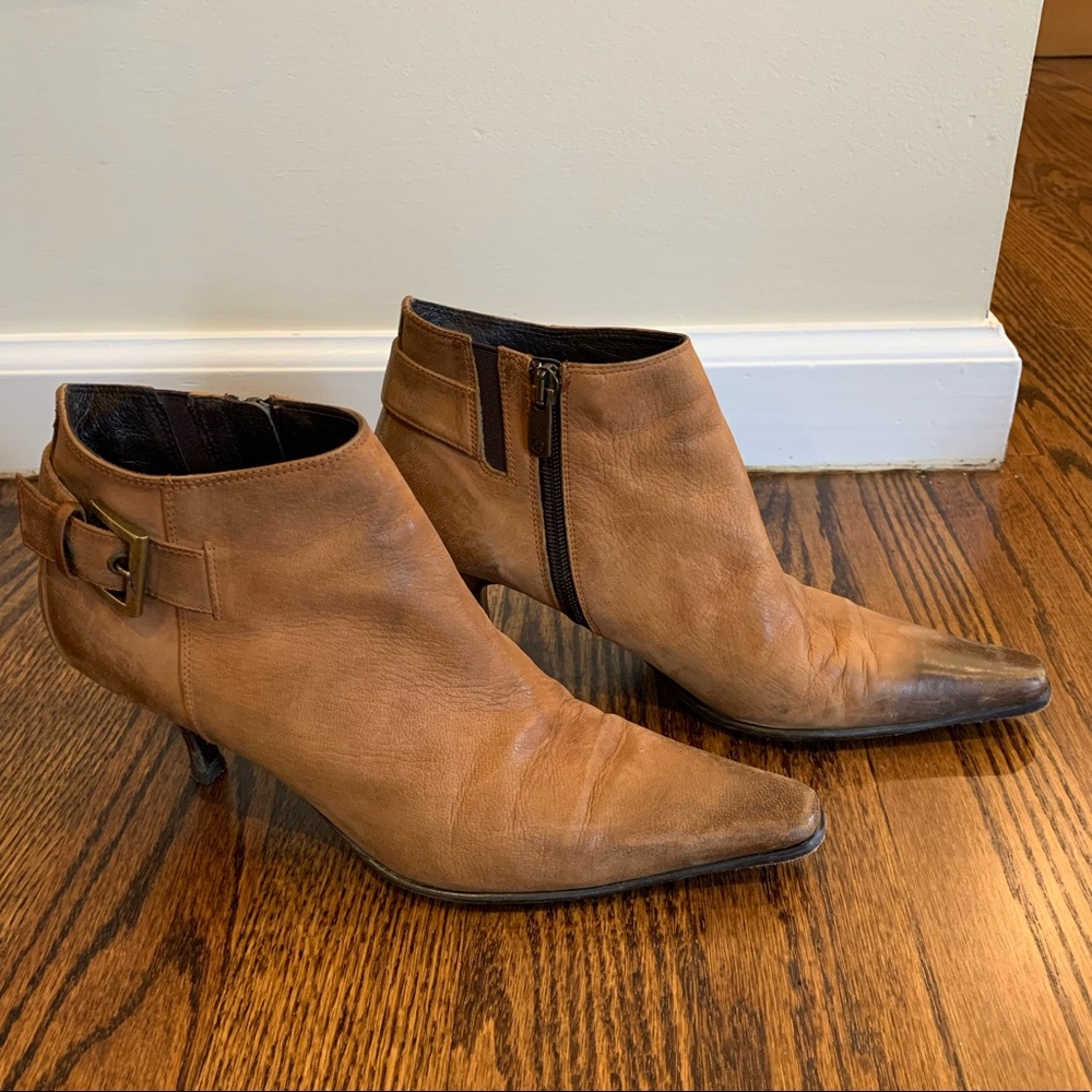 Donald J Pliner distressed booties